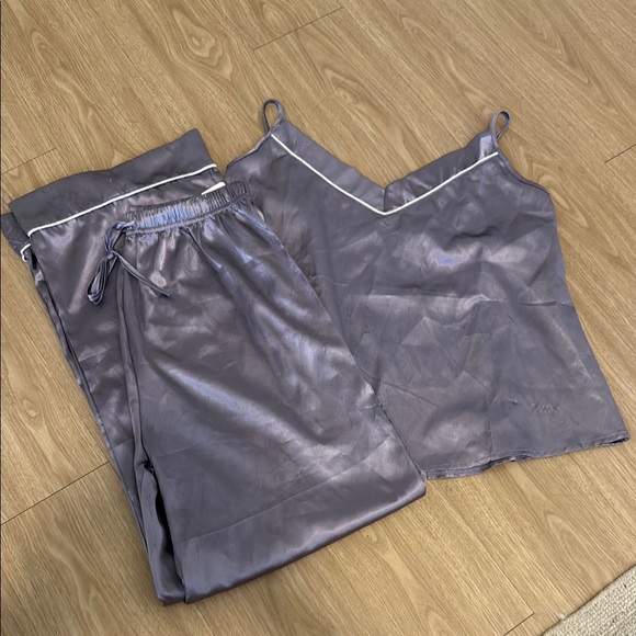 Fashion Nova Other - Women's Satin Sleepwear Set in Purple